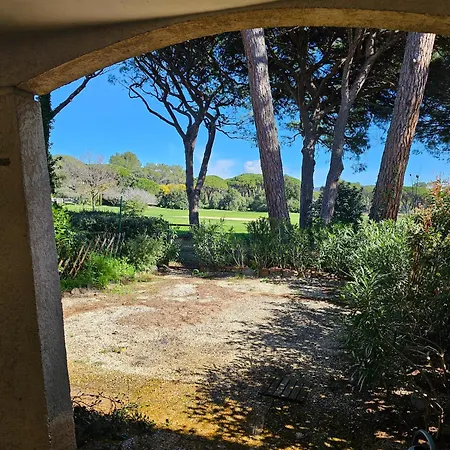 Golf De Valescure Avec Jardin Apartment *